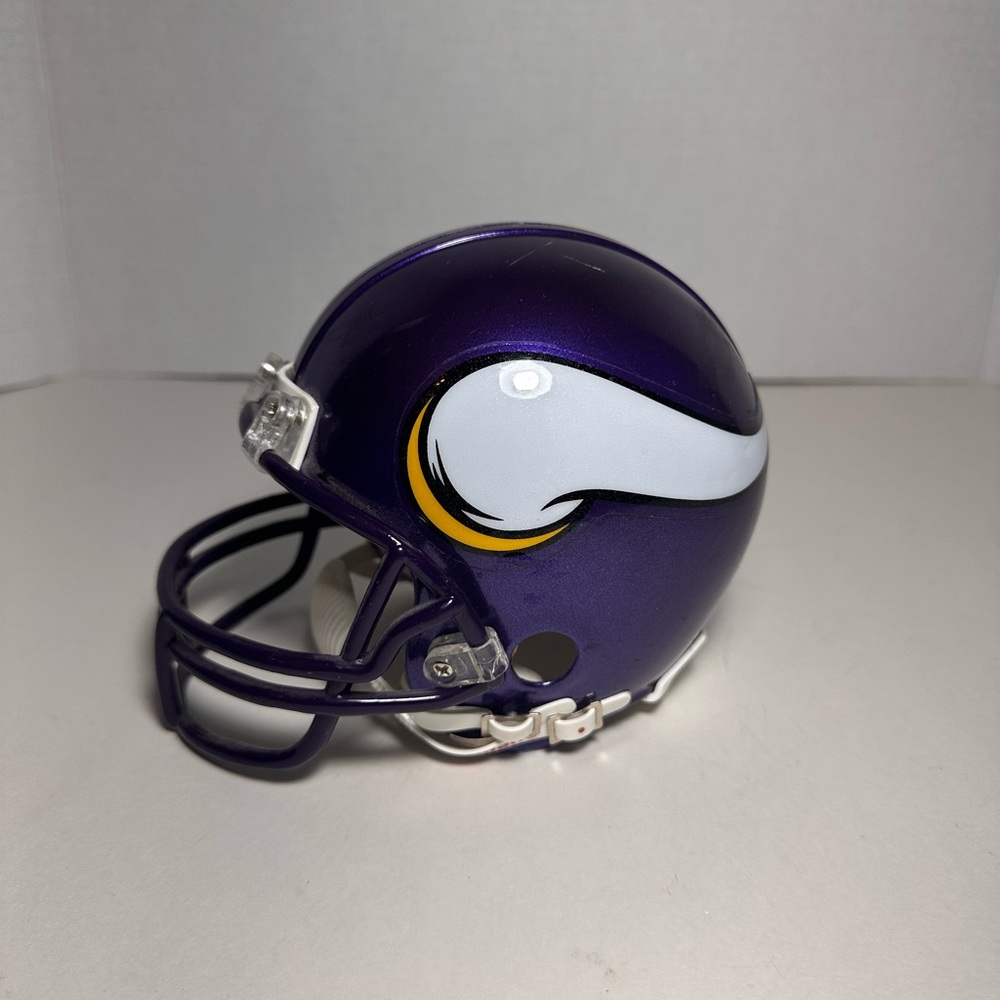 Riddell Minnesota Vikings Football Mini Helmet VSR4 3 5/8 - Used - No Box (M2)